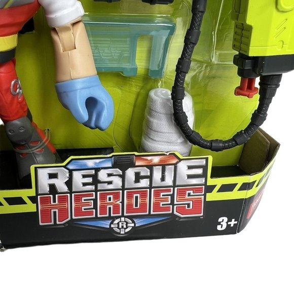 Rescue Heroes Reed Vitals Medical Rescue Cadet With Backpack Fisher Price New - Picture 5 of 12
